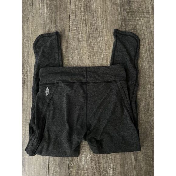 Free People Movement charcoal gray leggings small - Picture 4 of 4